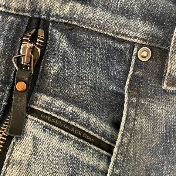 DIESEL Black Gold Type 147 Blue Carrot Fit Jeans 26 - Picture 4 of 11